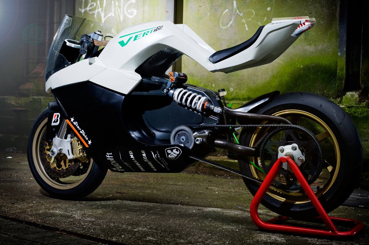 Motorcikl